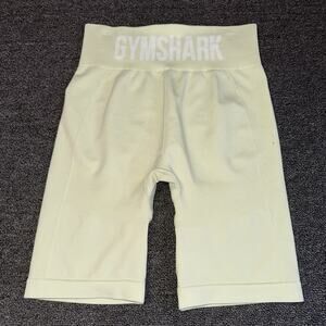Gymshark Flex Cycling Shorts Women's Medium Light Green High Waisted Activewear